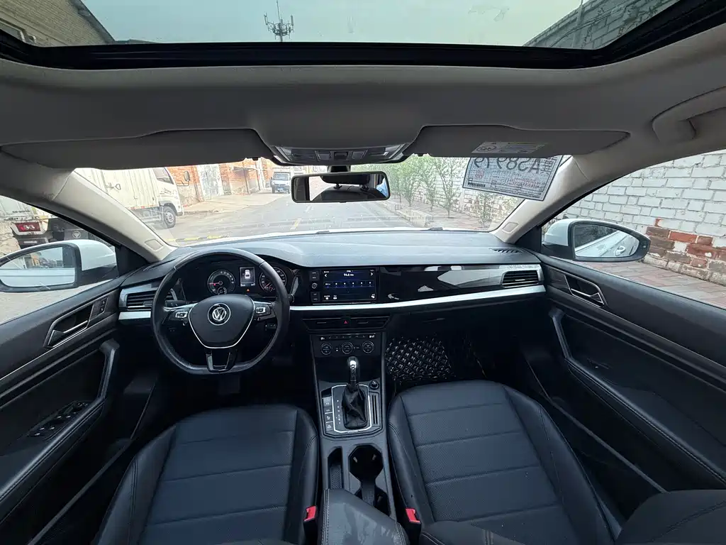 Volkswagen Lavida Pure Electric — миниатюра 6