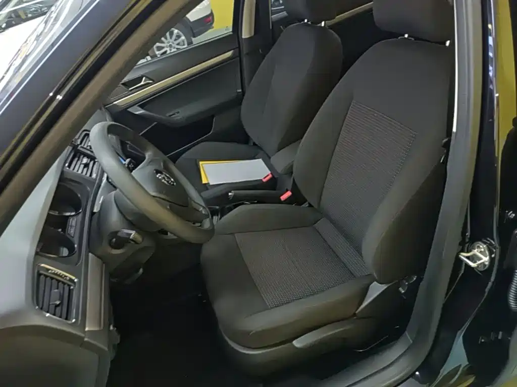 Volkswagen Lavida — миниатюра 15