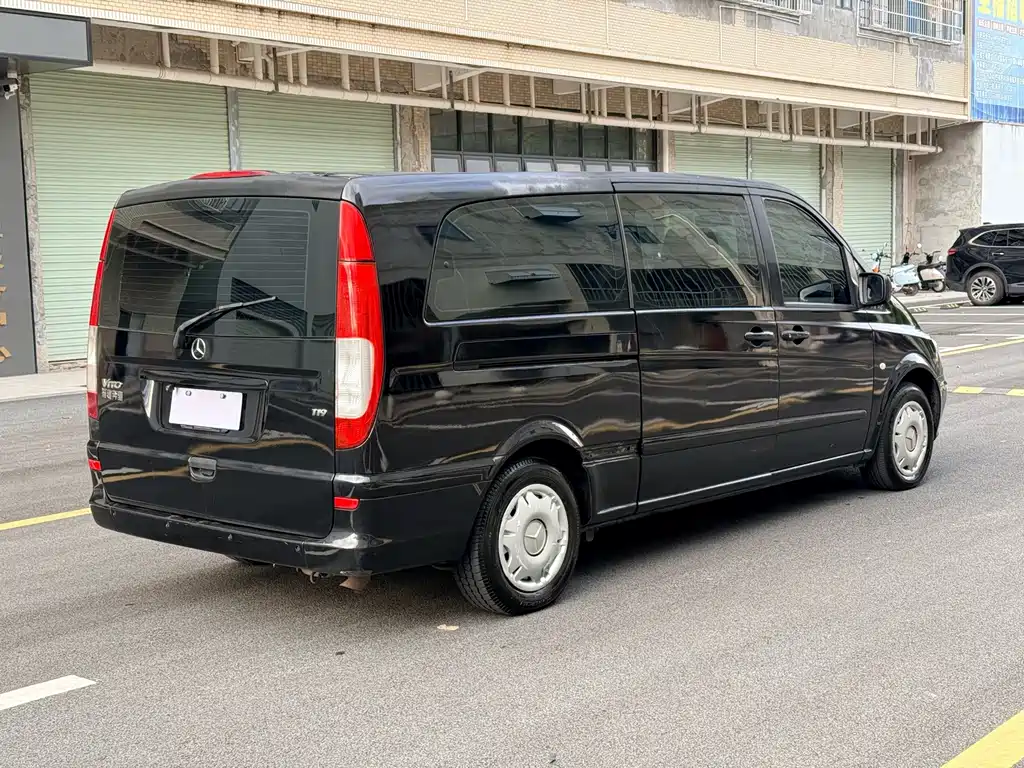 Mercedes-Benz Vito — миниатюра 8
