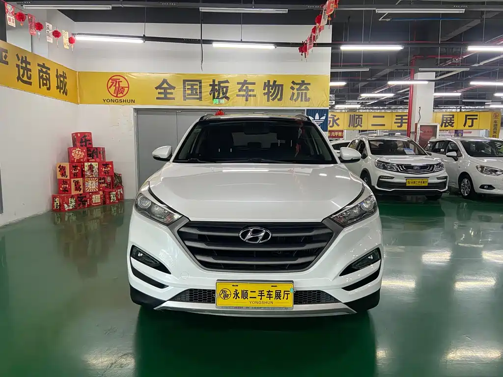 Hyundai Tucson 1.6T DCT 2WD Smart Type, фото 2