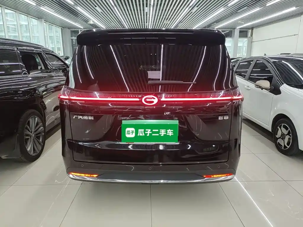 GAC Motor Trumpchi E8 PHEV — миниатюра 6