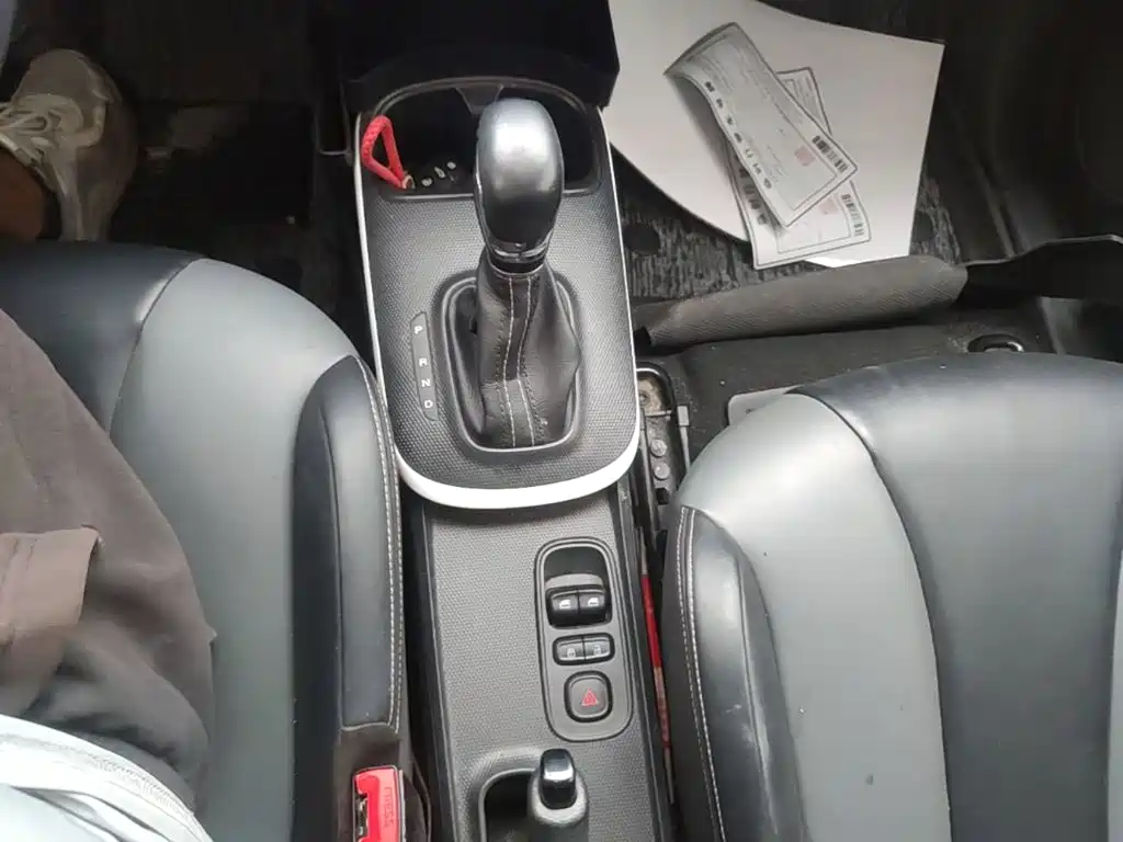 Roewe Clever — миниатюра 14