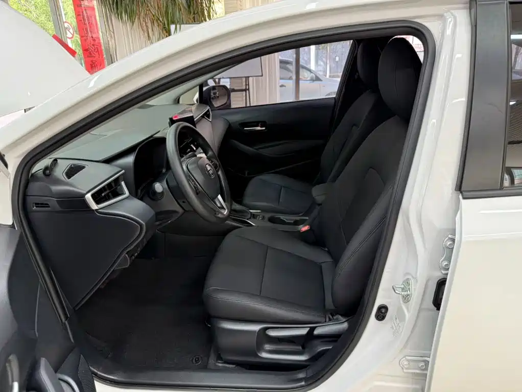 Toyota Corolla — миниатюра 16