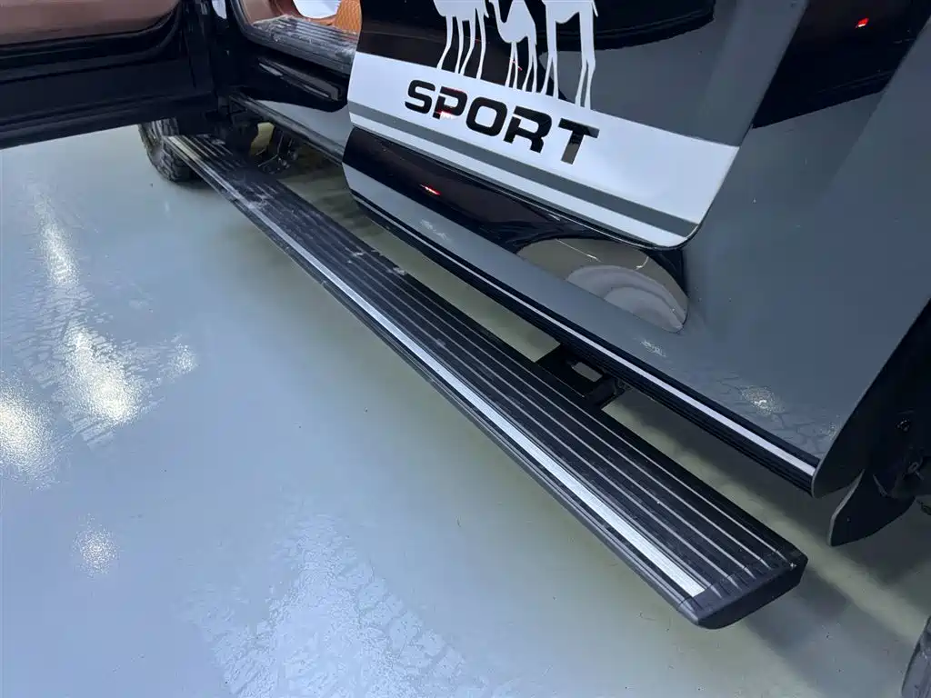 TANK TANK 700 NEW ENERGY