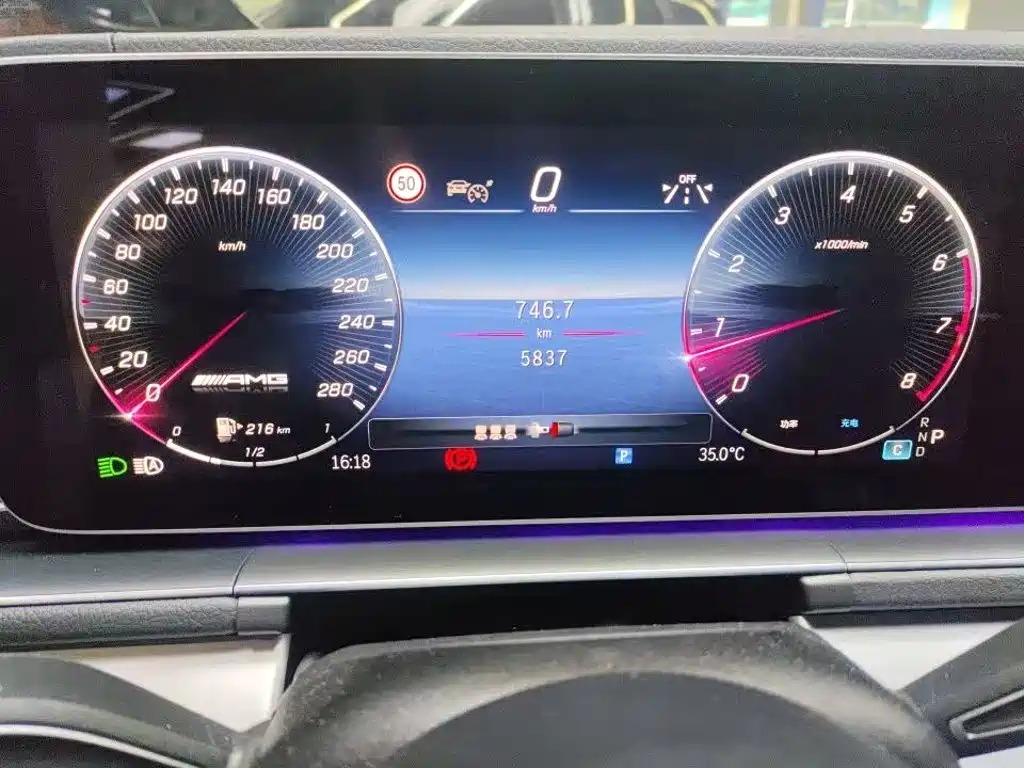Mercedes-Benz GLE AMG — миниатюра 11