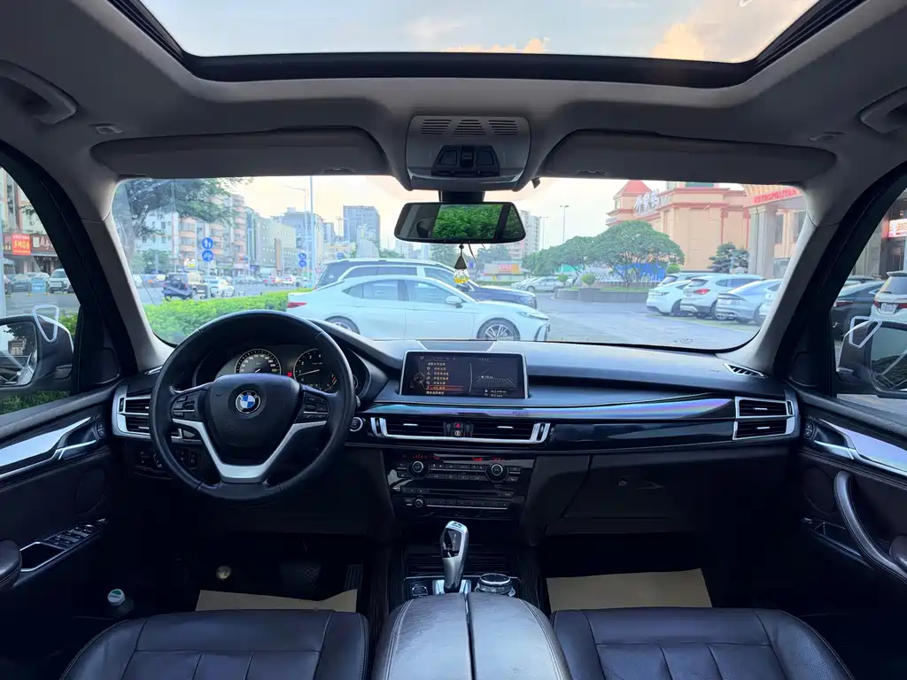 BMW X5 (Import) — миниатюра 18