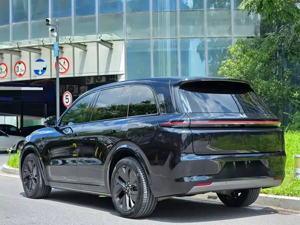 Li Auto Li L8 — миниатюра 3