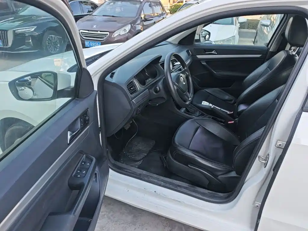 Volkswagen Lavida — миниатюра 16