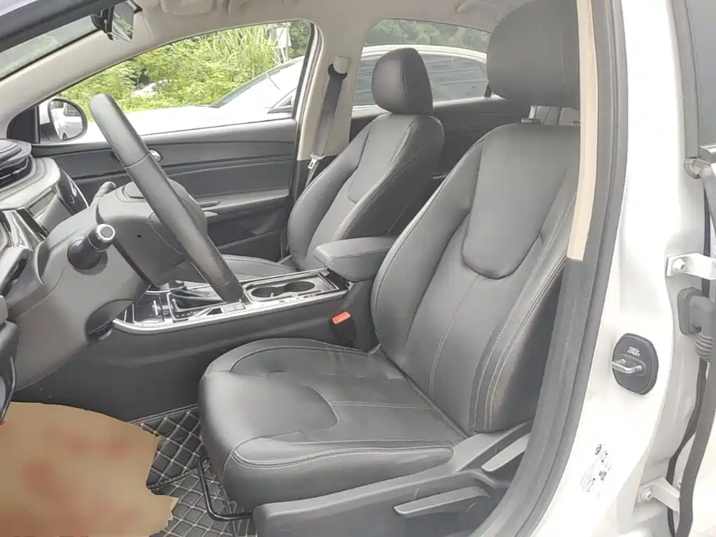 Chery Arrizo 5 — миниатюра 15