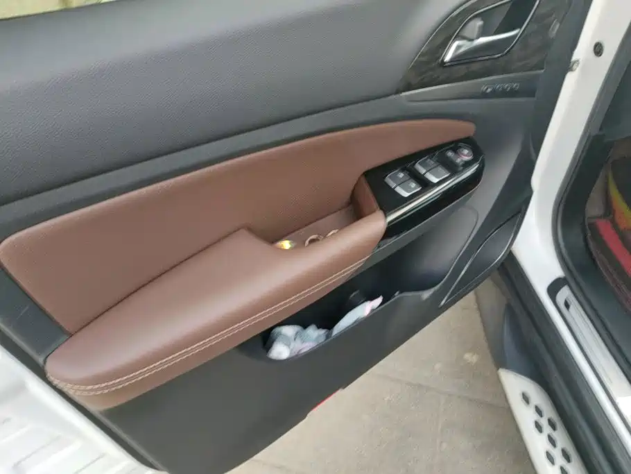 BYD Tang New Energy — миниатюра 7