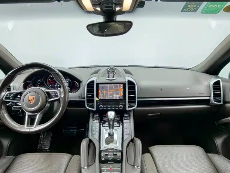 Porsche Cayenne 2016 Cayenne Platinum Edition 3.0T