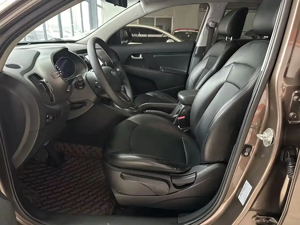 Kia Sportage — миниатюра 5