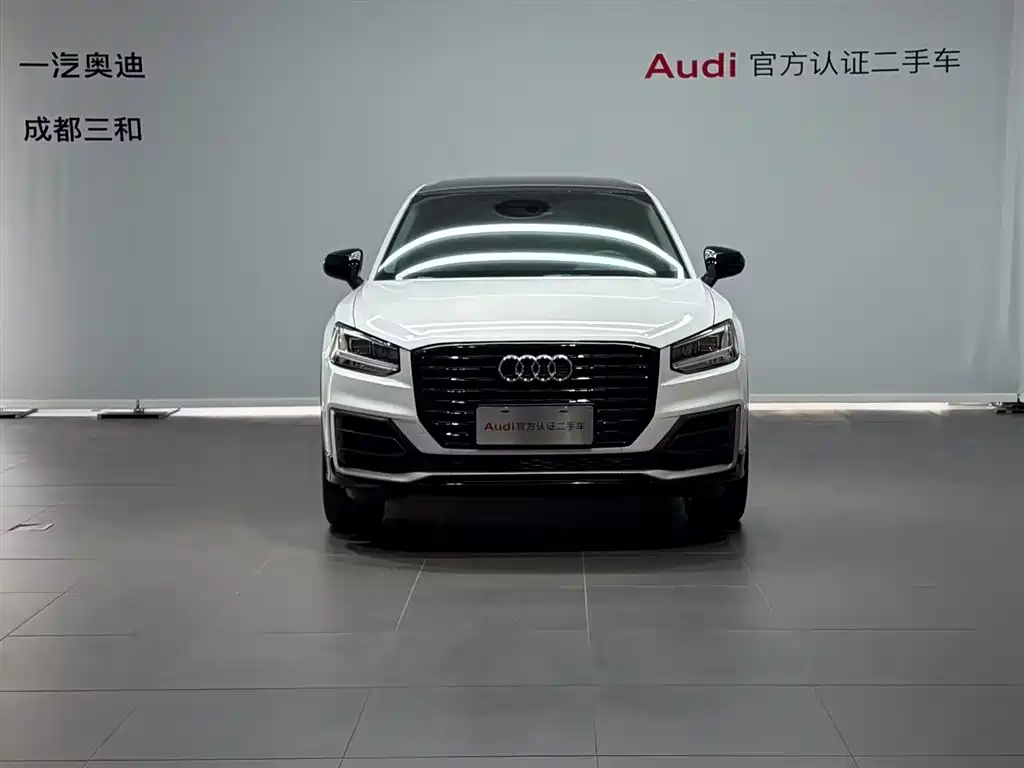 Audi Q2L — миниатюра 2