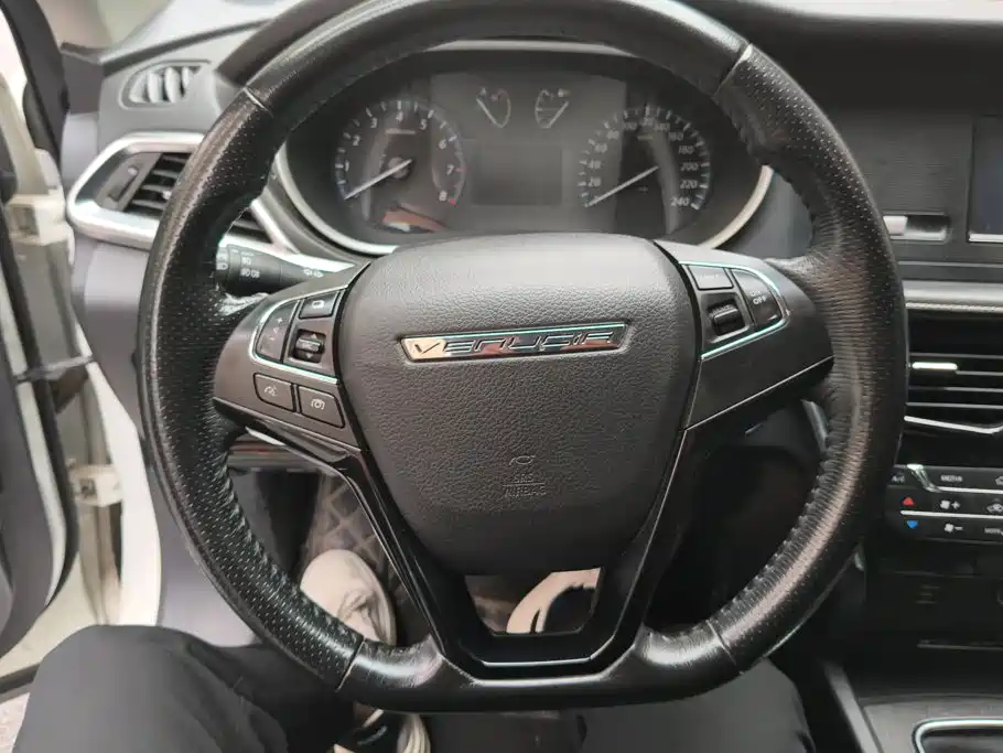 Venucia T90 — миниатюра 15
