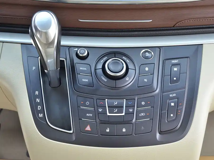 Buick GL8 2018 28T Luxury VI
