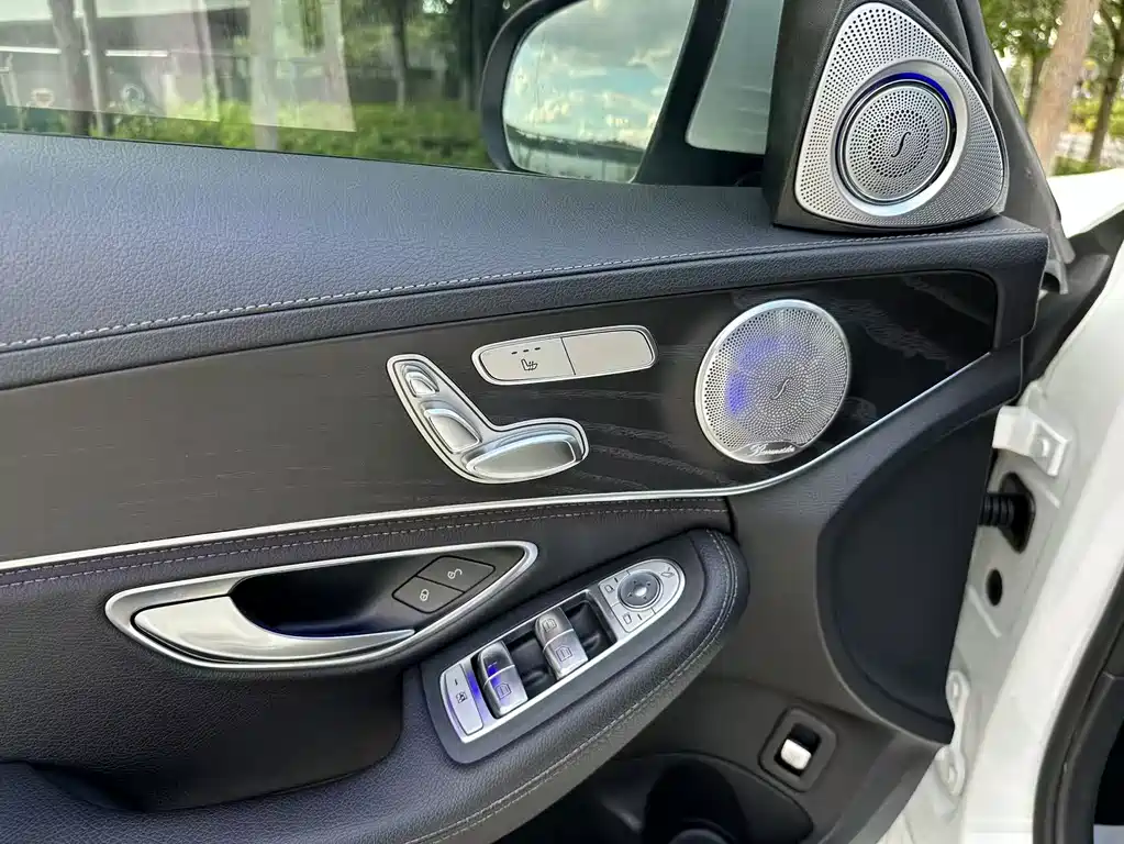 Mercedes-Benz C-Class — миниатюра 22