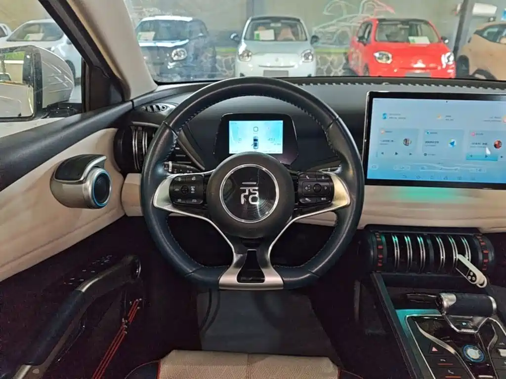BYD Yuan Plus — миниатюра 11