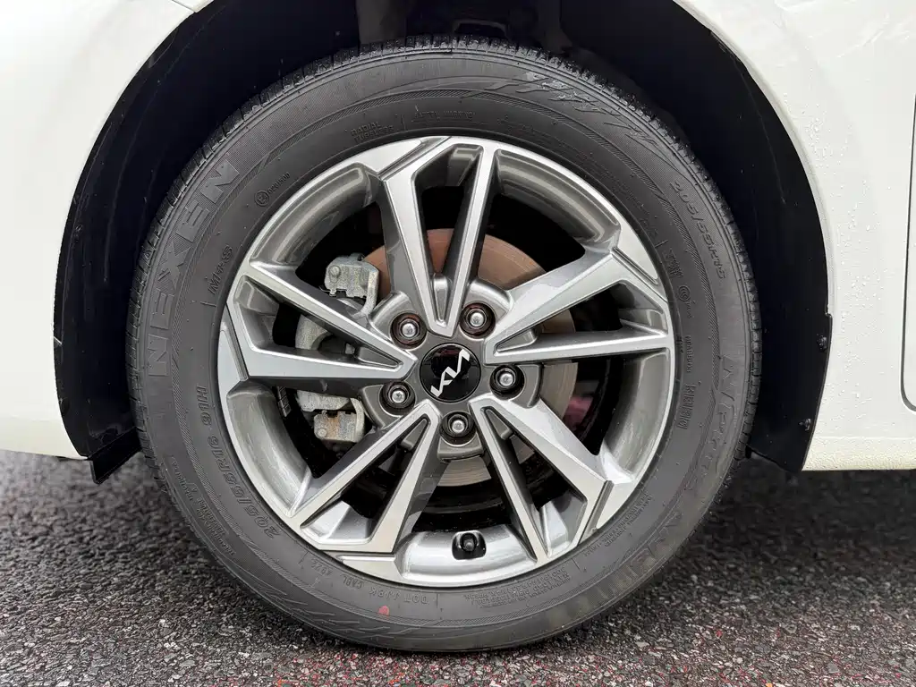 Kia K3 — миниатюра 15