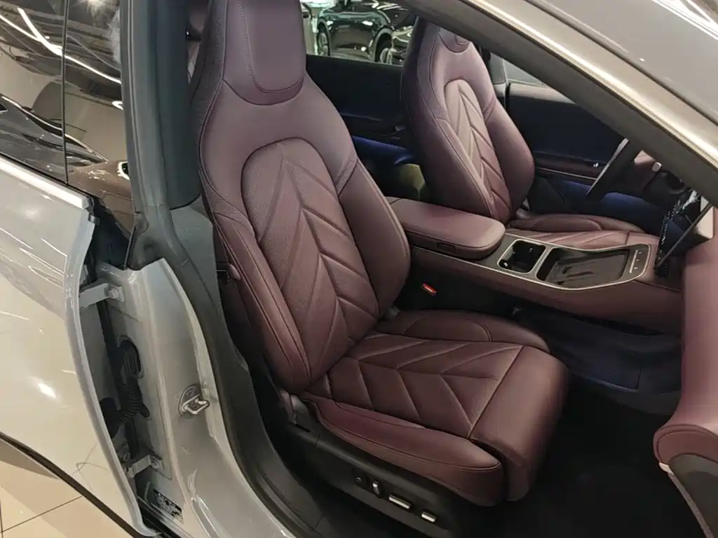 NIO ET5T — миниатюра 25