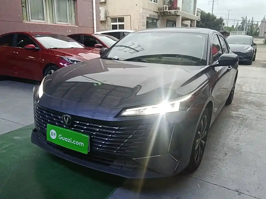 Changan Eado — миниатюра 2