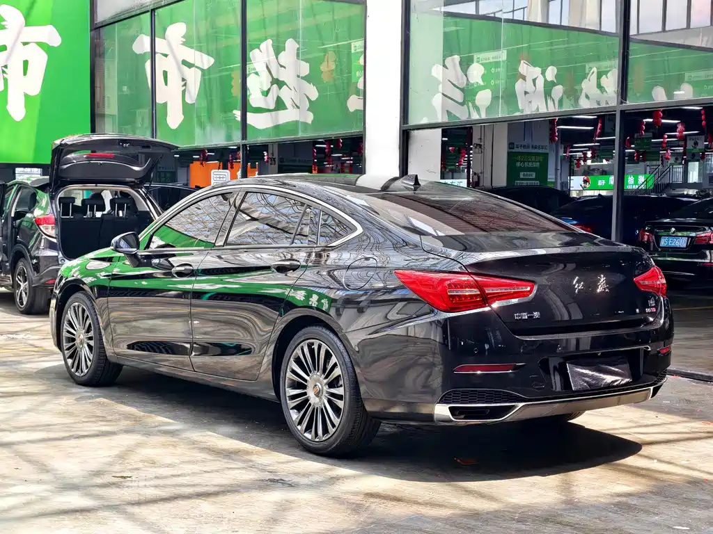 Hongqi Hongqi H5 — миниатюра 13