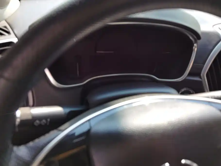 Cadillac SRX — миниатюра 14
