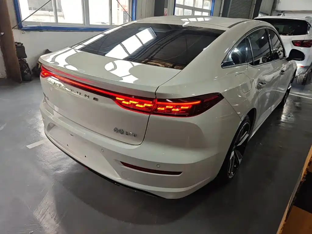 Bestune B70 — миниатюра 7