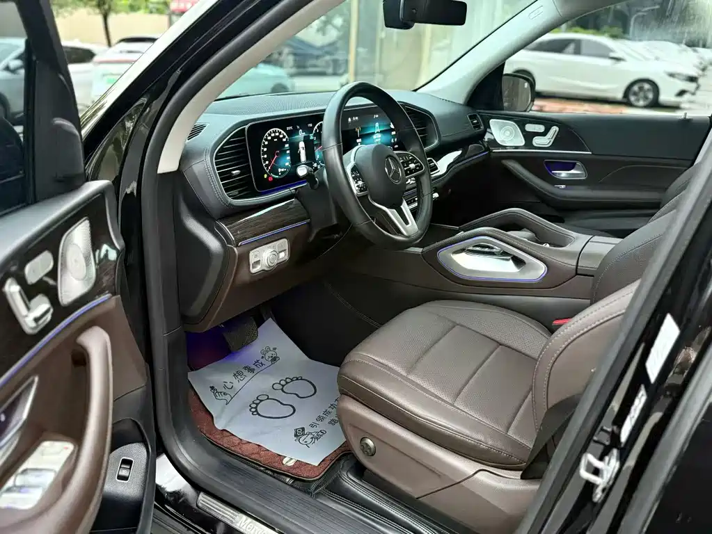 Mercedes-Benz GLE (Import) — миниатюра 4