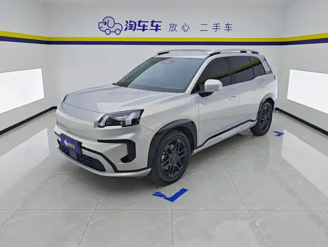 2025 GAC Aion V