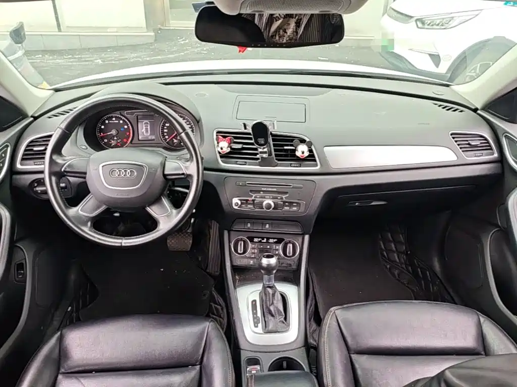 Audi Q3 — миниатюра 10