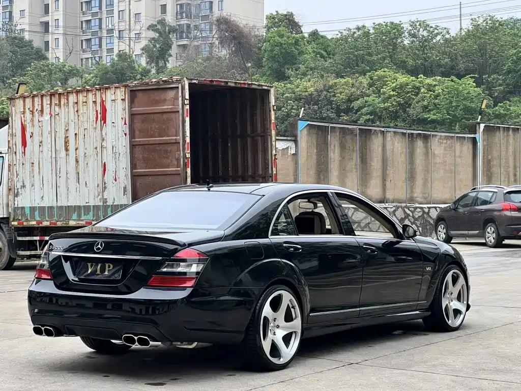 Mercedes-Benz S-Class — миниатюра 9