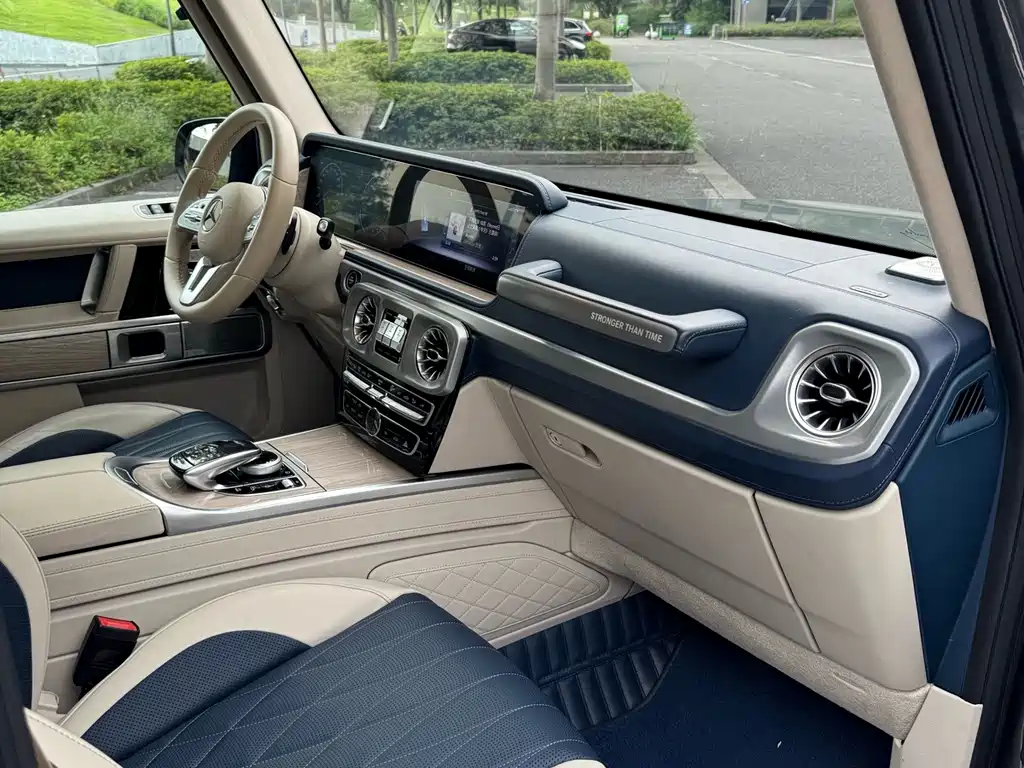 Mercedes-Benz G-Class — миниатюра 16