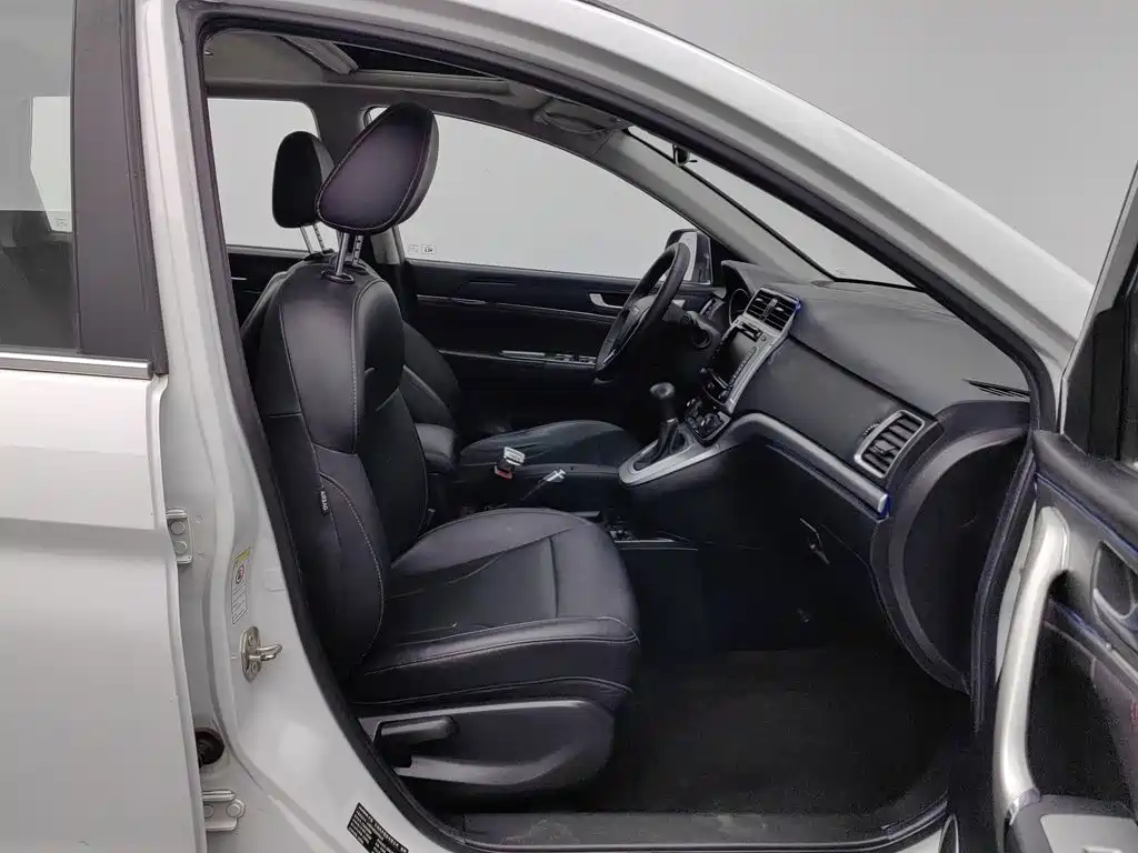 Haval M6 — миниатюра 23