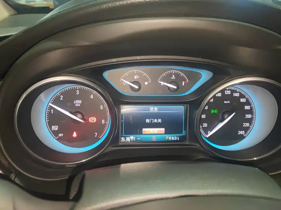 Buick Envision Plus — миниатюра 14