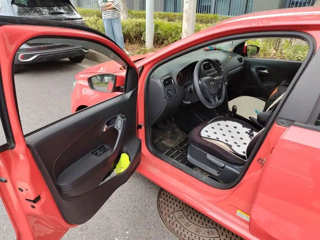 Volkswagen Polo — миниатюра 14