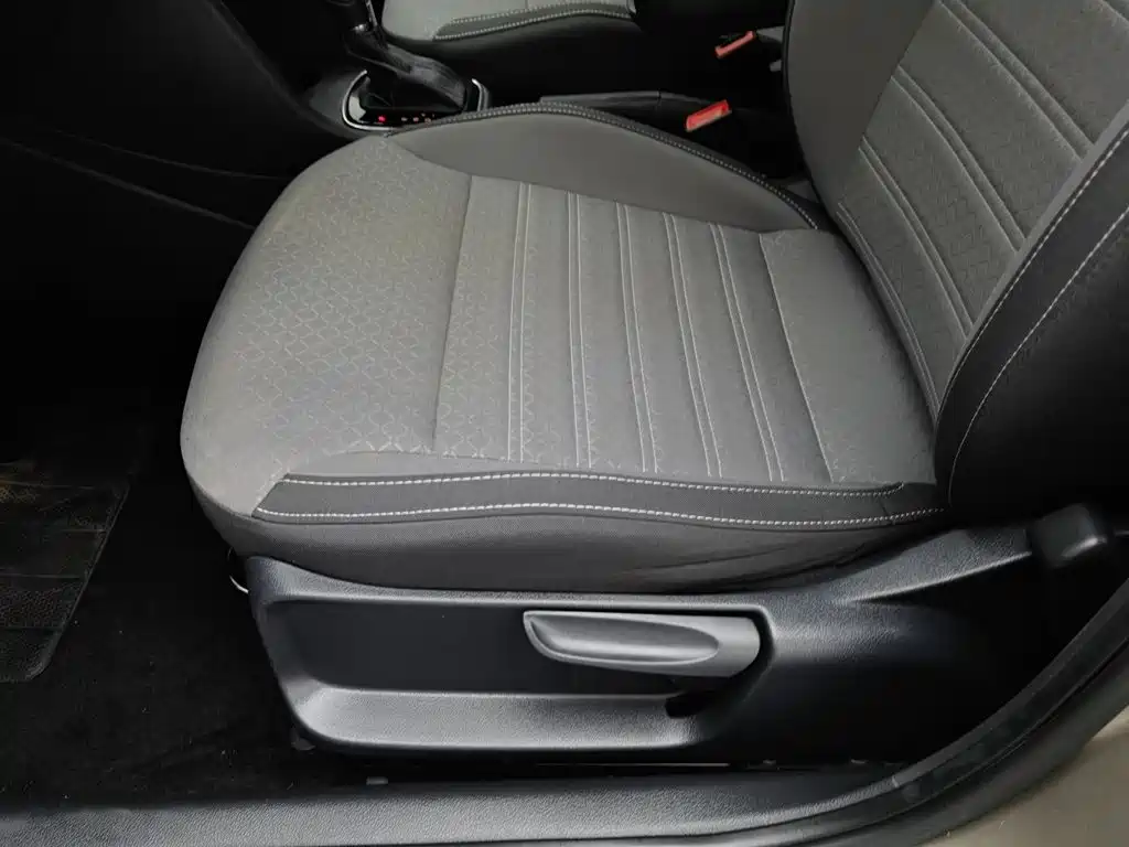 Volkswagen Polo — миниатюра 20