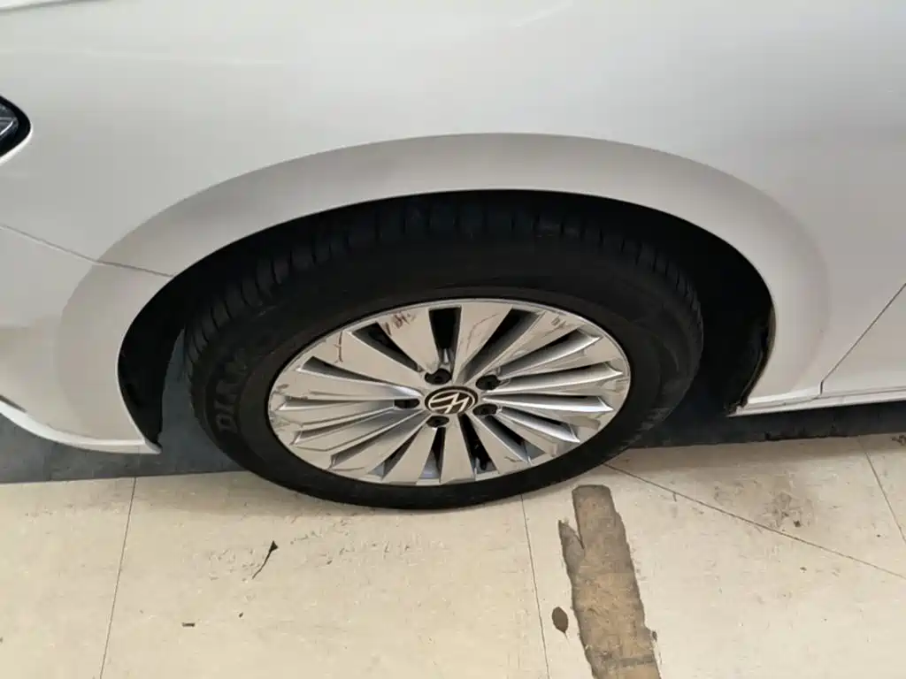 Volkswagen Lavida — миниатюра 23