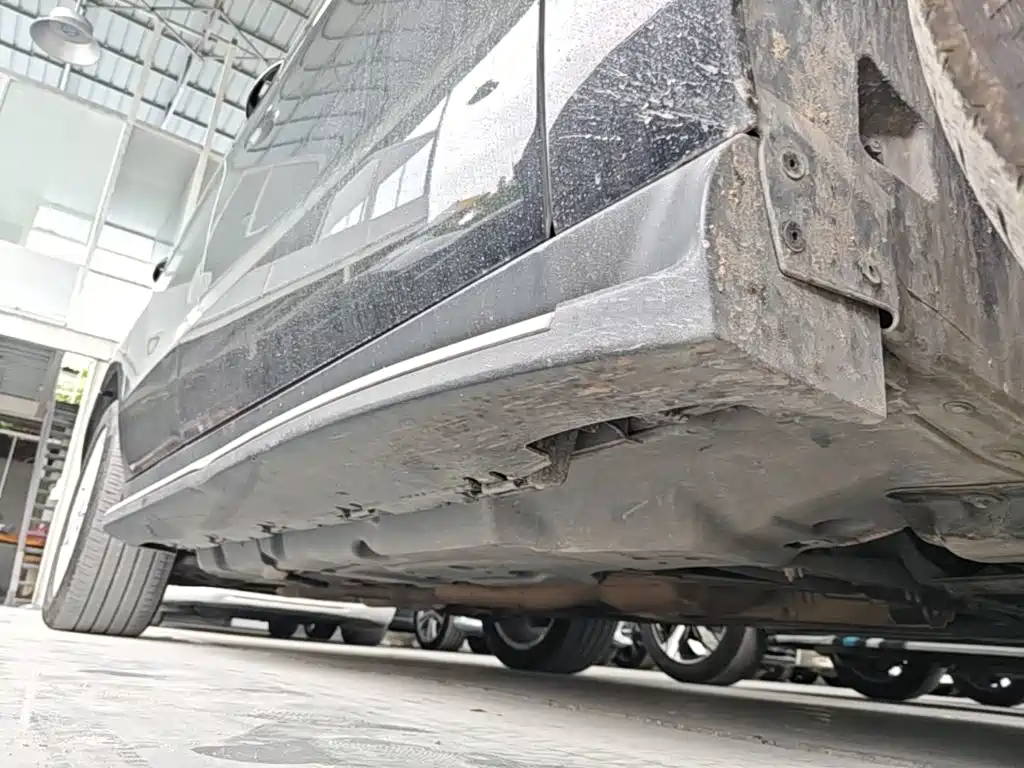 Mercedes-Benz M-Class — миниатюра 21