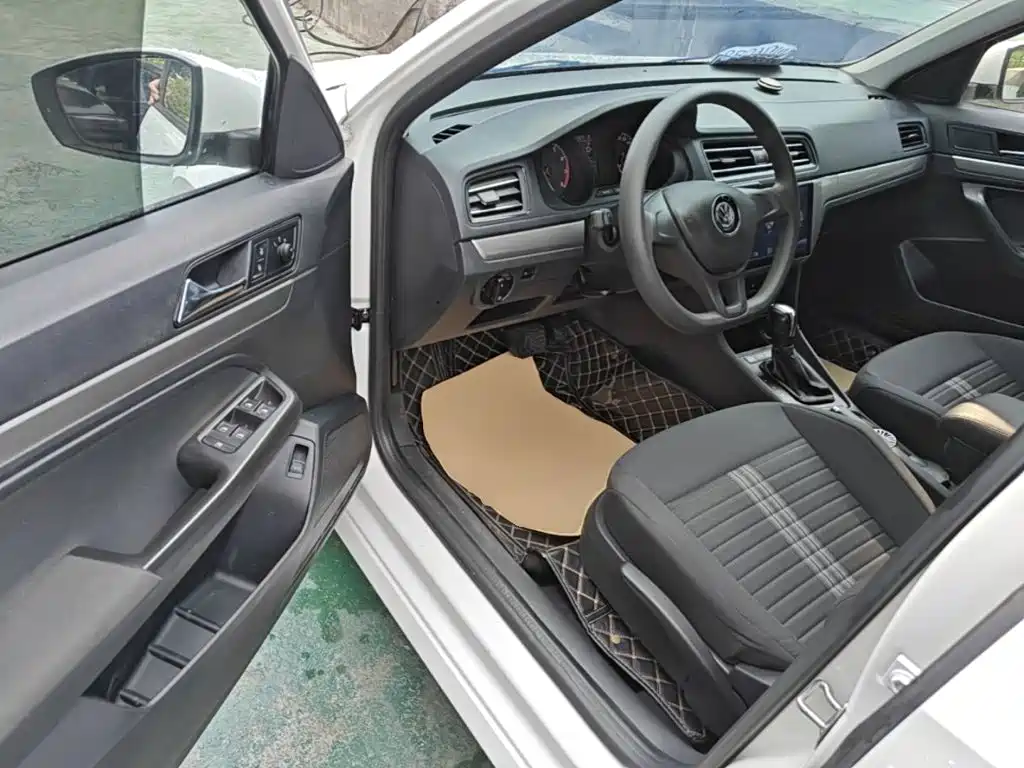 Volkswagen Lavida — миниатюра 16