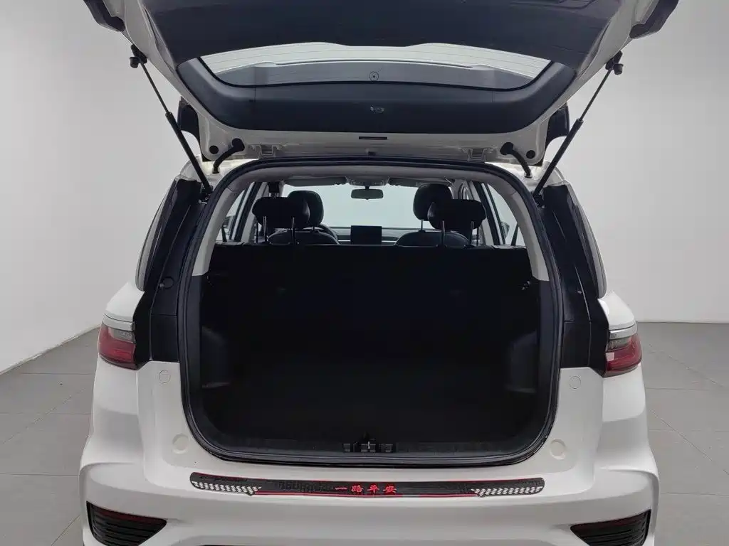 Geely Vision X6 — миниатюра 16