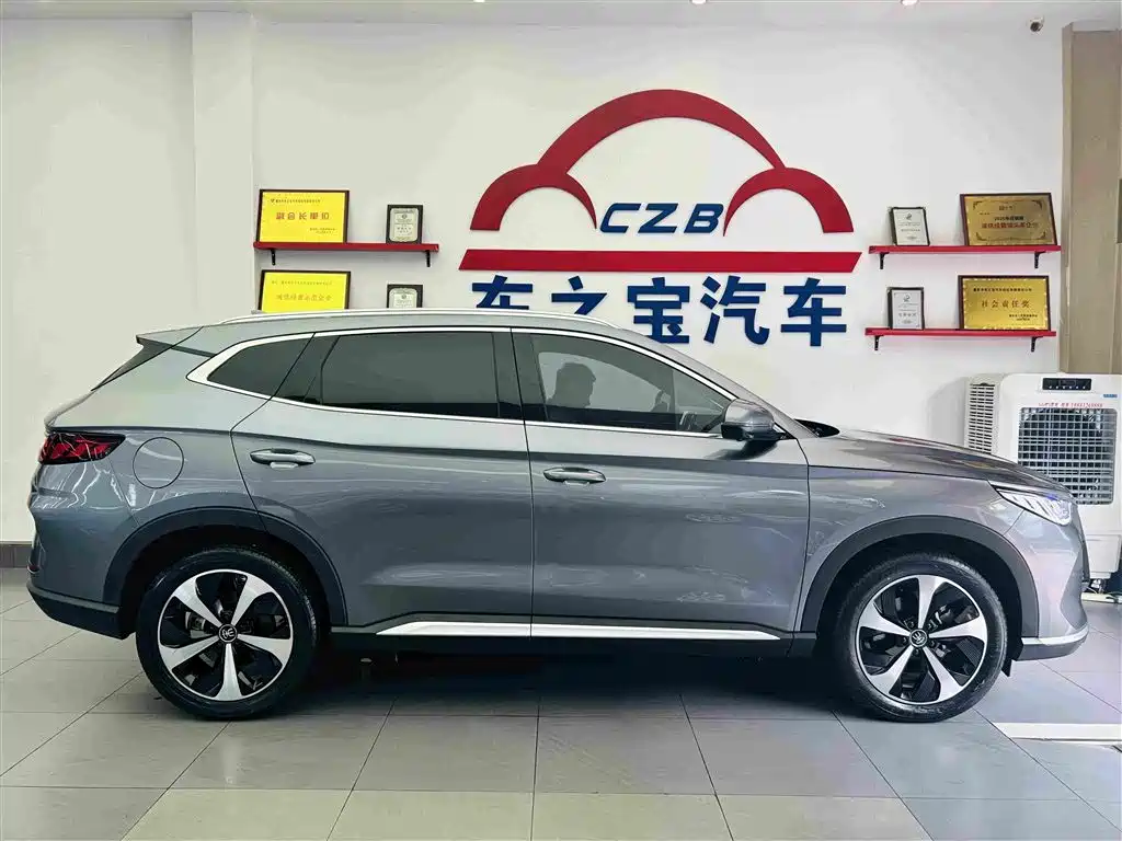 BYD Song Plus PLUS 2021 DM-i 110KM Flagship PLUS