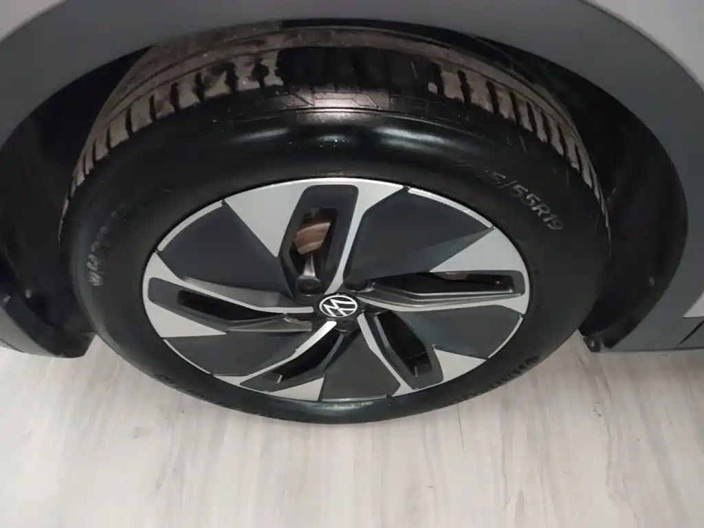 Volkswagen ID.4 Crozz — миниатюра 23