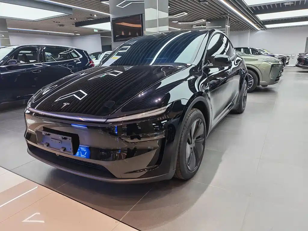 Tesla Model Y 2026