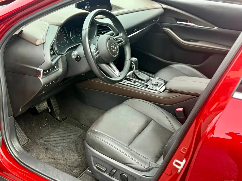 Mazda CX-30 — миниатюра 9