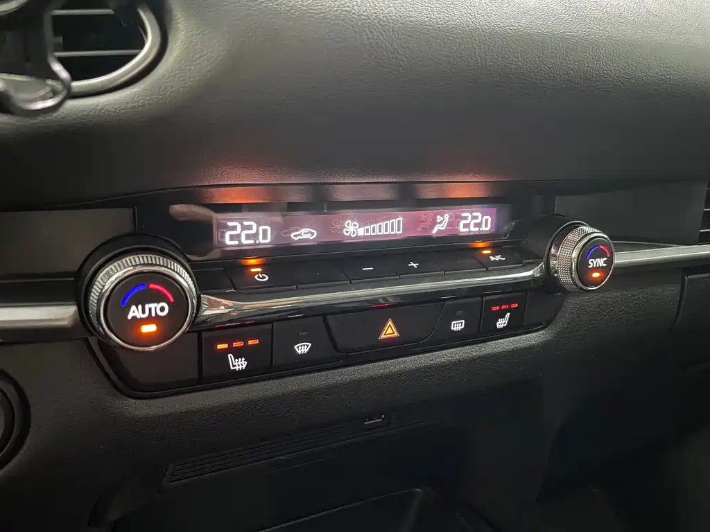 Mazda CX-30 — миниатюра 14