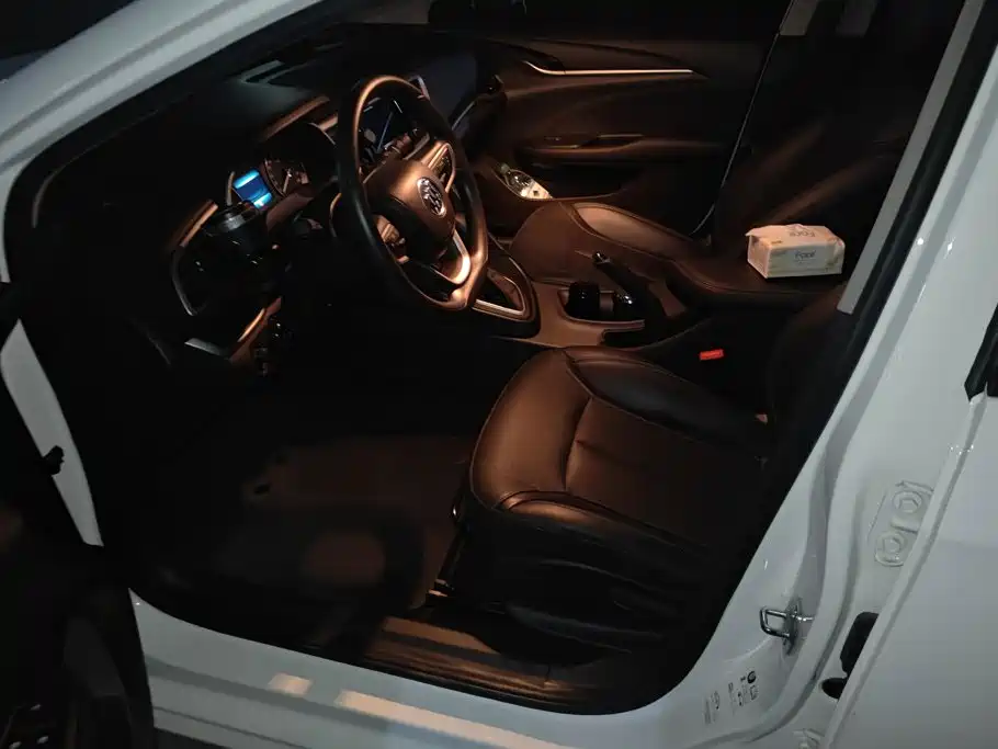 Buick Excelle — миниатюра 9