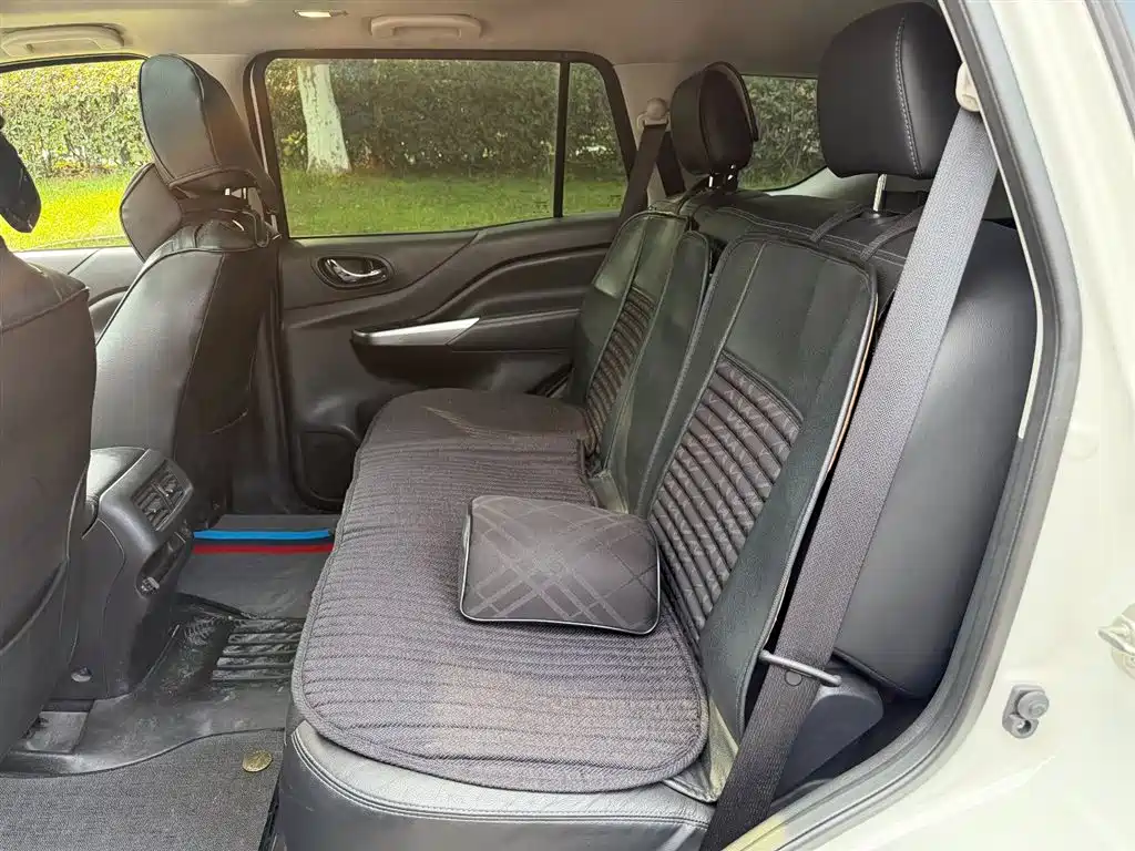 Nissan Terra 2020 2.5L XL Upper AT Luxury