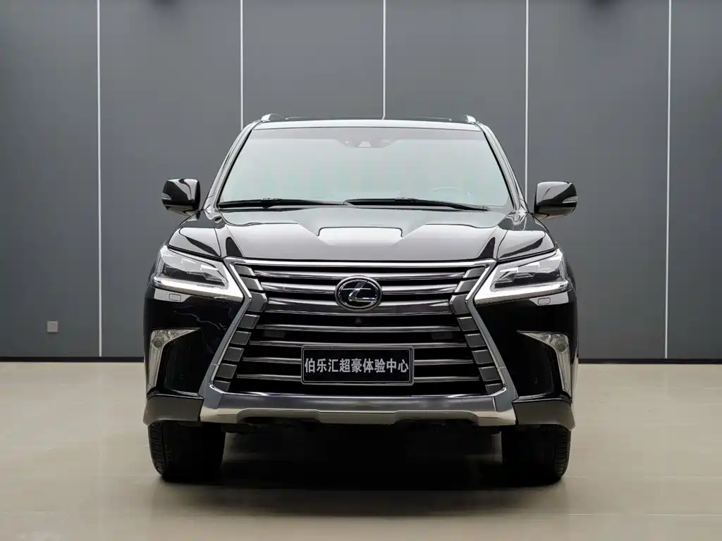 Lexus LX — миниатюра 3