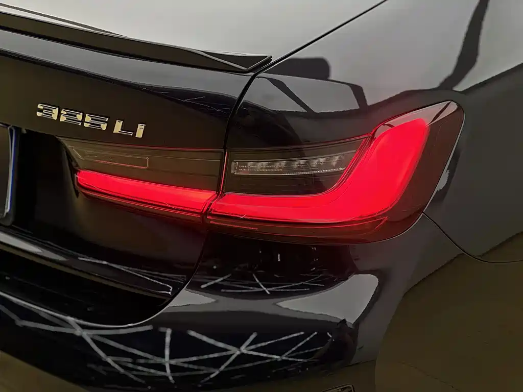 BMW 3 Series — миниатюра 22