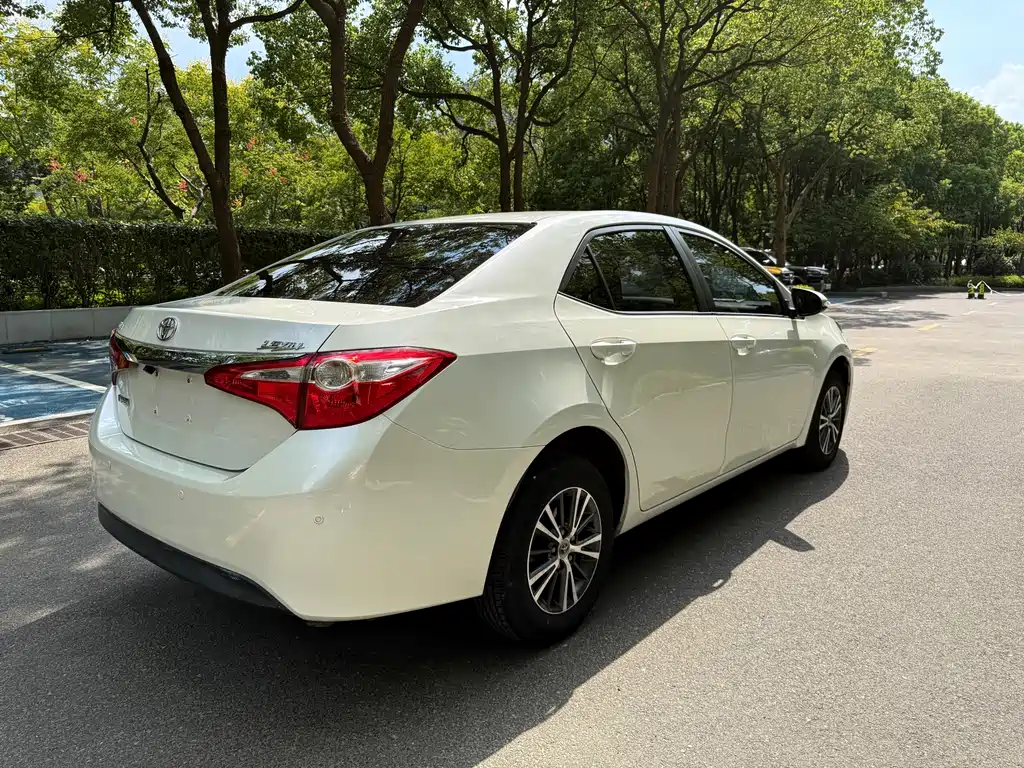 Toyota Levin — миниатюра 4